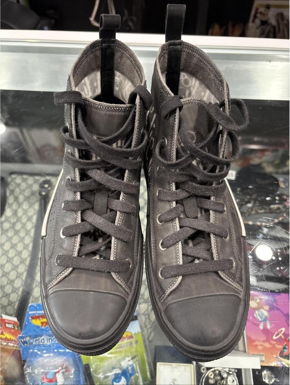 Men’s Dior High Top Luxury Shoes - Picture 4 of 5